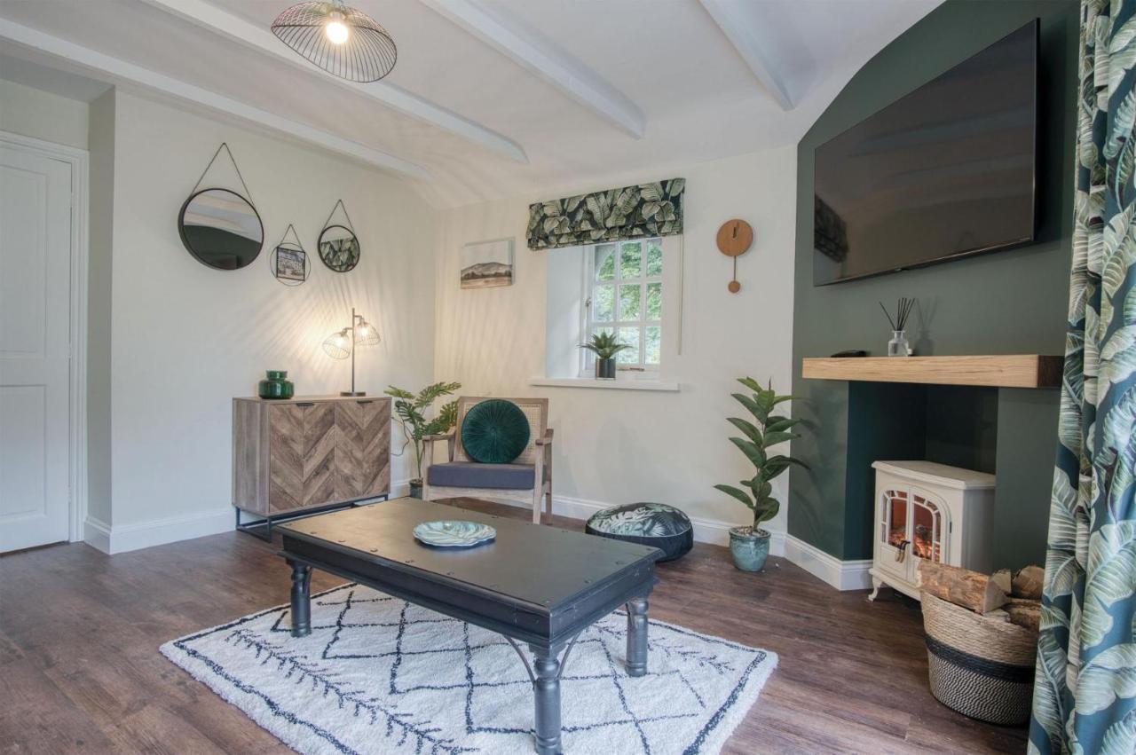 The Stables - 2 Bedroom Cottage - Princes Gate Ludchurch ภายนอก รูปภาพ