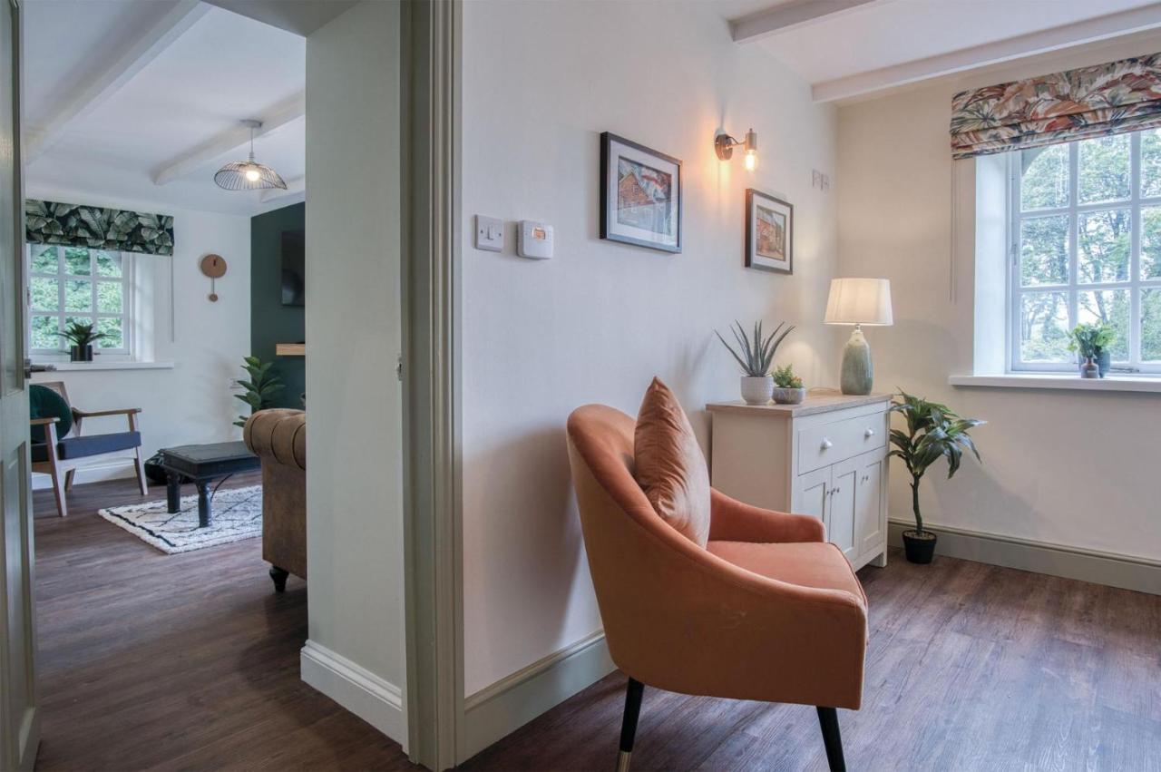 The Stables - 2 Bedroom Cottage - Princes Gate Ludchurch ภายนอก รูปภาพ